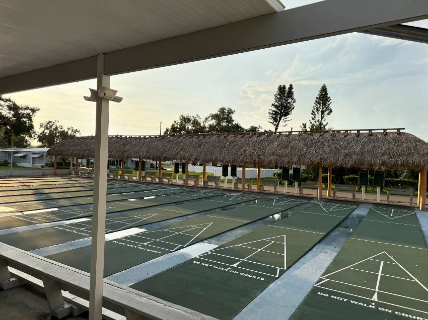 Coach House - Mobile Home Community